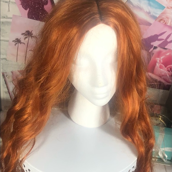 Red Long Wavy Wig Without Bangs - New, never worn - Picture 2 of 5